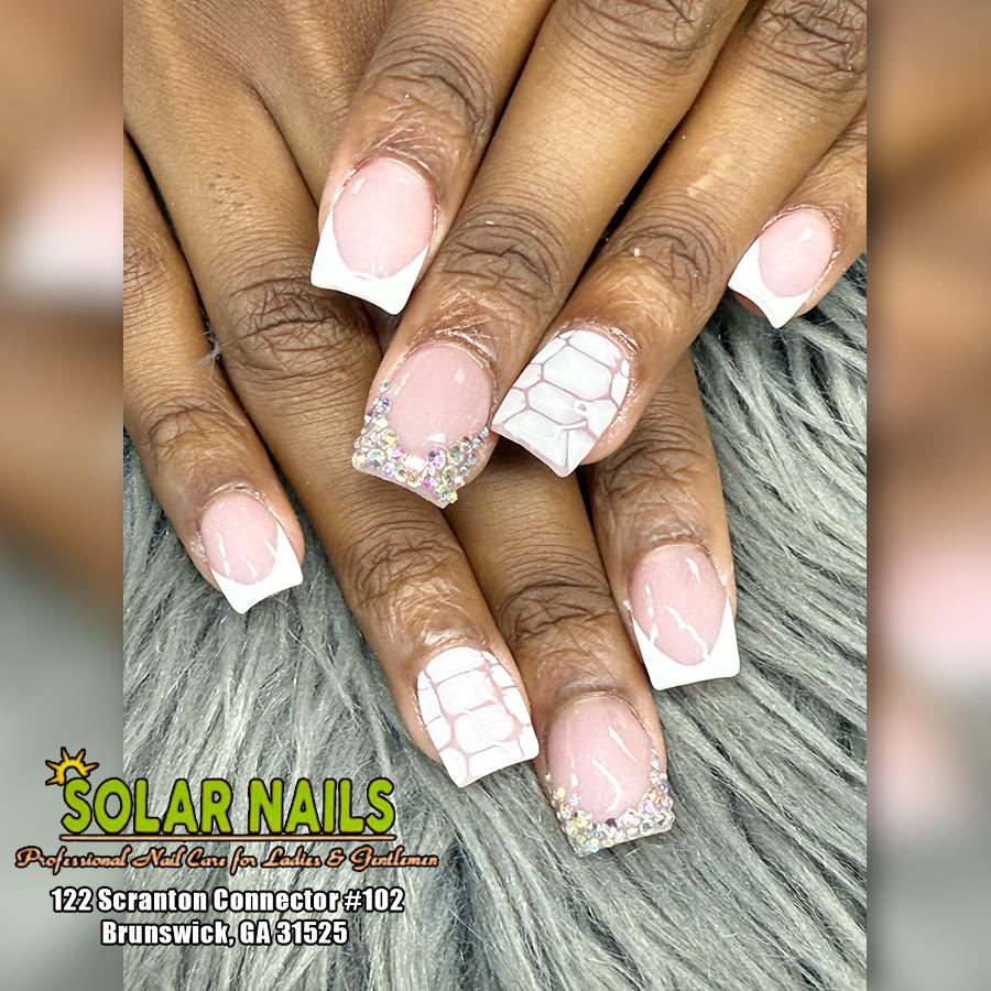 Nail desgin by Solar Nails
